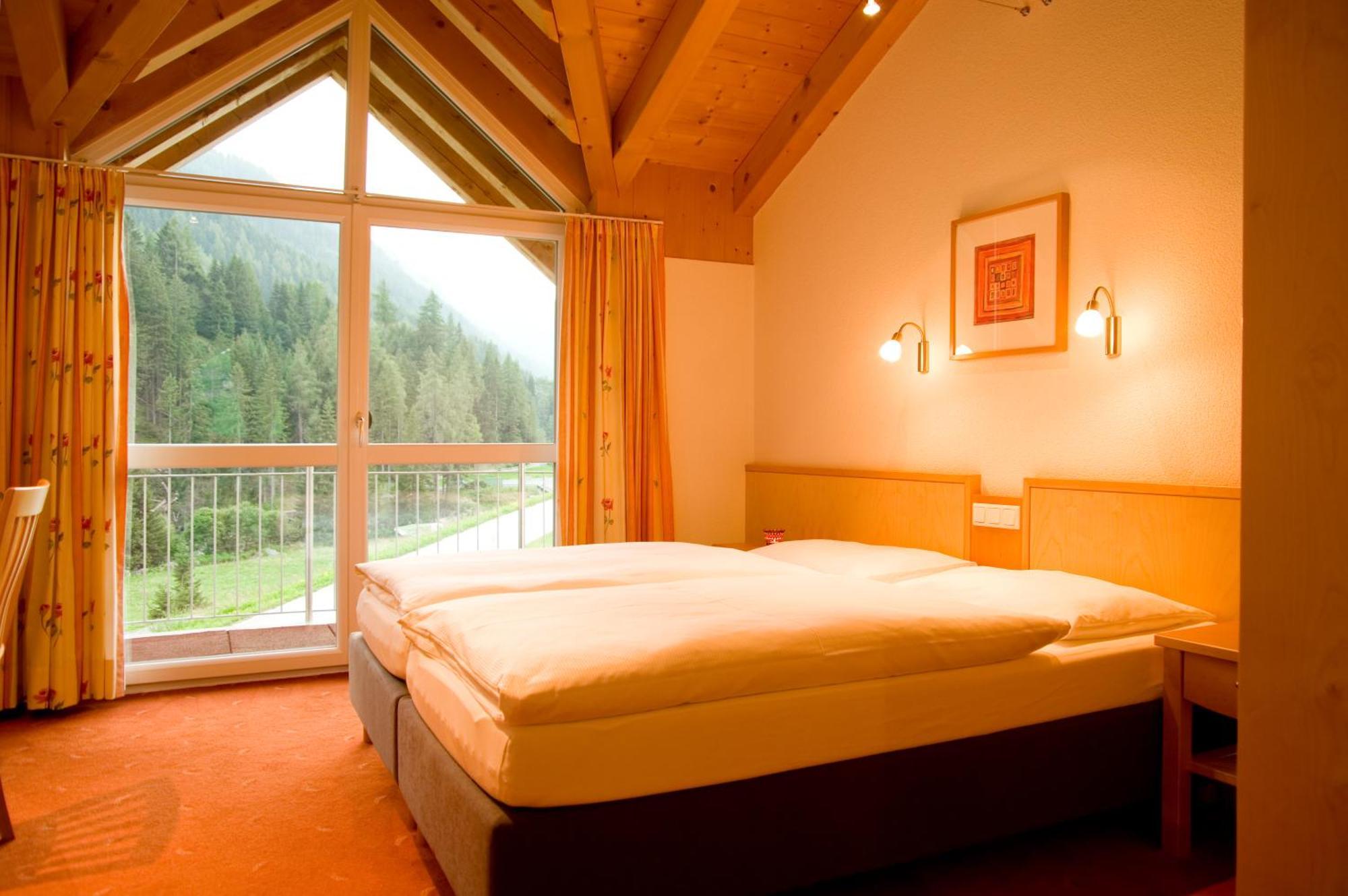 Bed and Breakfast Adrian St. Anton am Arlberg Zewnętrze zdjęcie